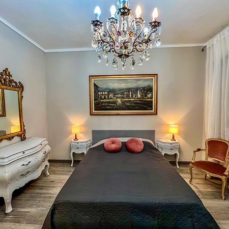 Апартаменти La Casa Bianca Верчеллі Екстер'єр фото